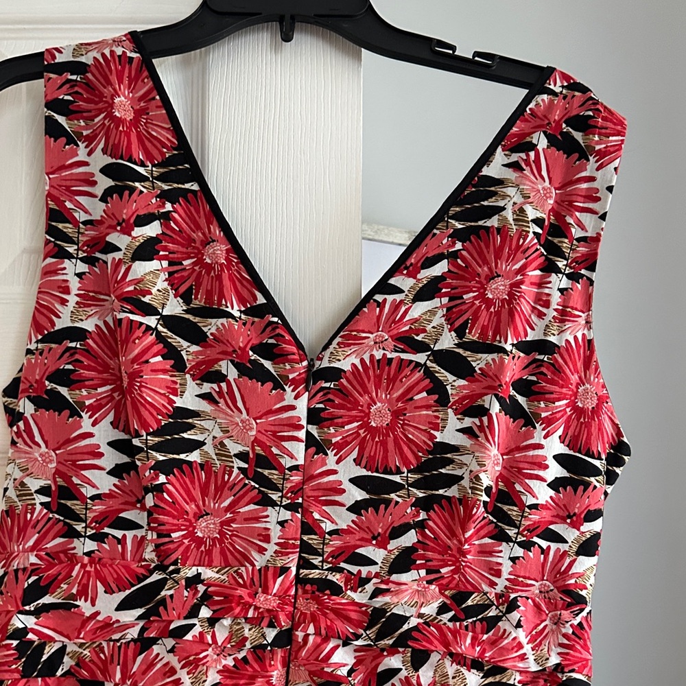 Robbie Bee Floral Sleeveless Dress - Red, Salmon Pink and Black Sz 16 - Picture 5 of 7